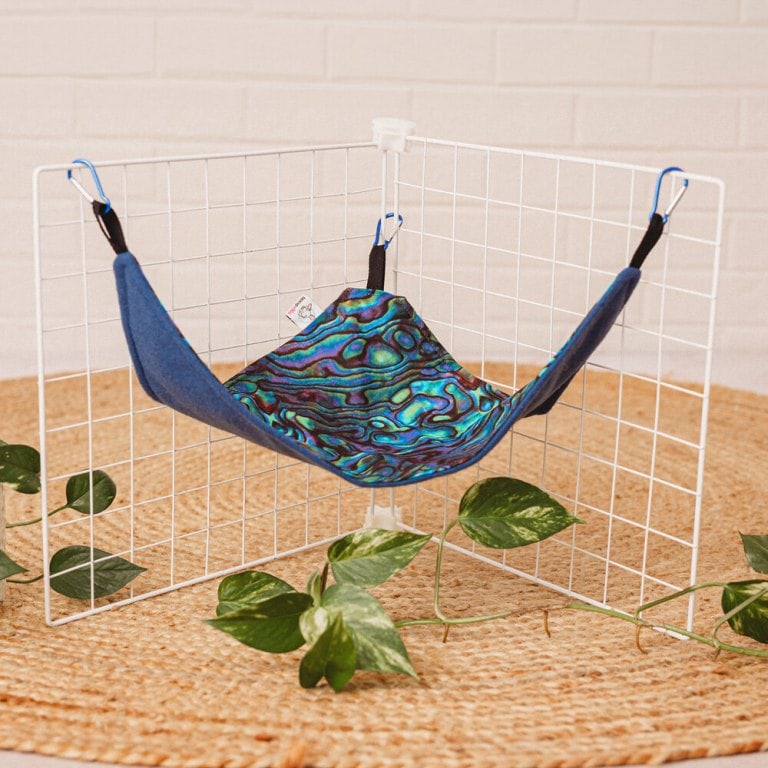 Rabbit accessories 4 Corner pet hammock front