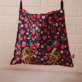 Teacup Nethies Hay Bag - Strawberry