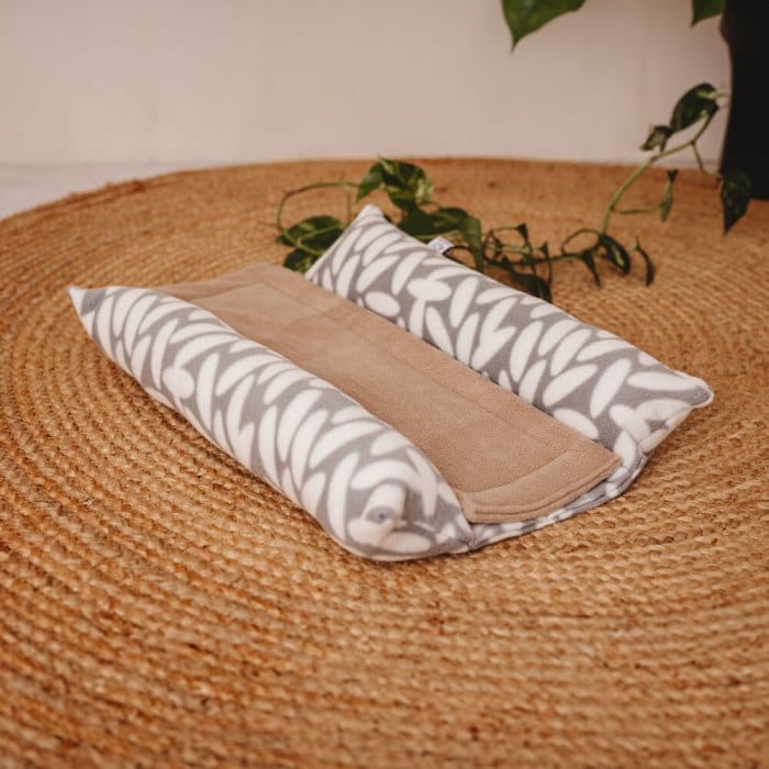 Large Pillow Bed