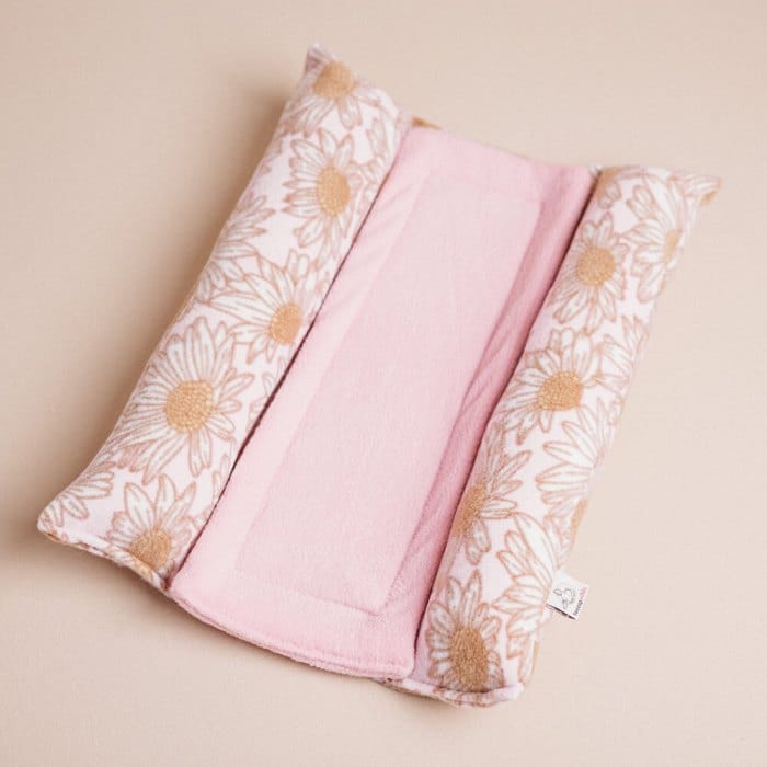 Teacup Nethies Small Pillow Bed