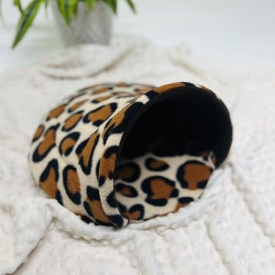 cuddle cave for guineapigs and rabbit hide home handmade